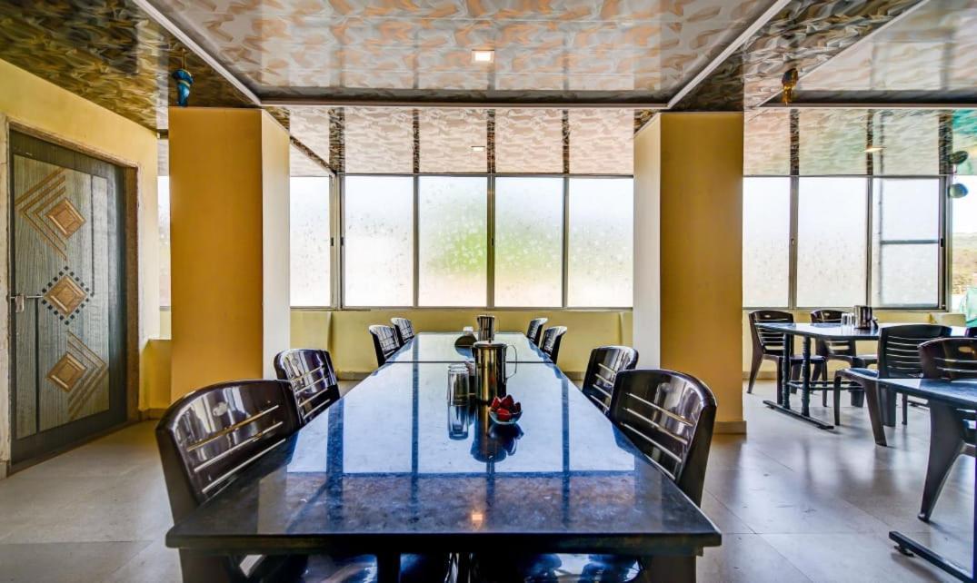 Green Park Cottage 马哈巴莱斯赫瓦尔 外观 照片
